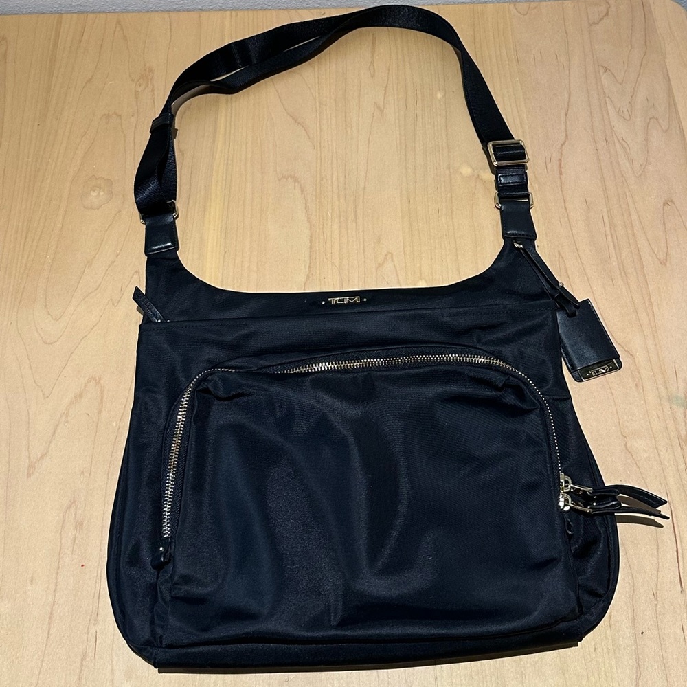 Tumi Voyageur Crossbody Bag, Black With Leather Accen… Gem
